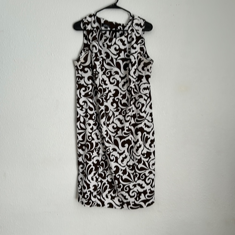 Women’s dress